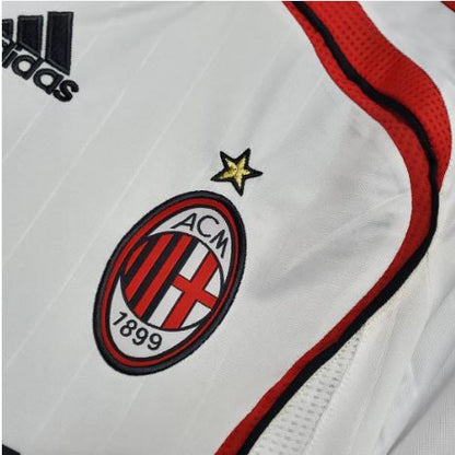 AC MILAN 'KAKA 22' RETRO AWAY KIT CHAMPIONS LEAGUE FINAL 2007