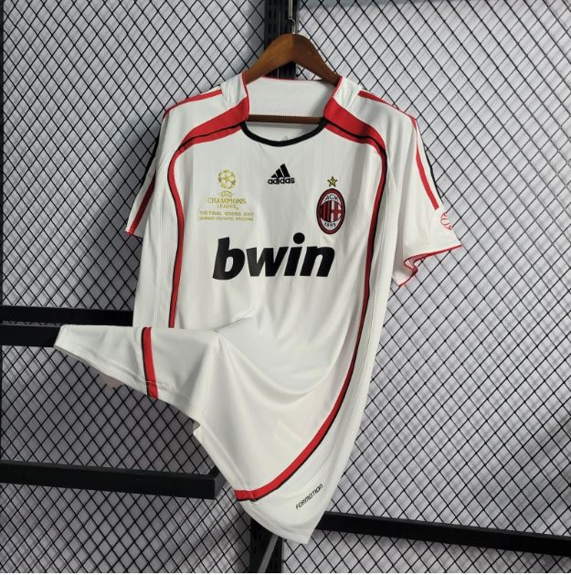 AC MILAN 'KAKA 22' RETRO AWAY KIT CHAMPIONS LEAGUE FINAL 2007