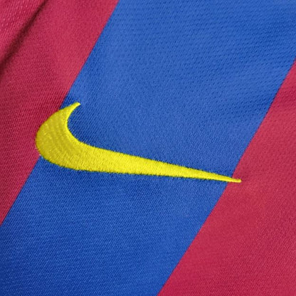 BARCELONA 'RONALDINHO 10' RETRO HOME KIT 05/06