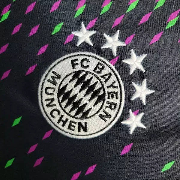 BAYERN MUNICH AWAY KIT 23/24