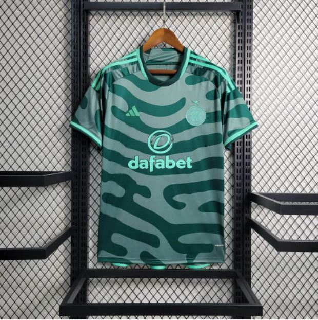 CELTIC ALTERNATIVE GREEN CAMO KIT 23/24